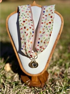 New Floral Ribbon Pendant Necklace - Gold Accent Crystal Rhinestone Charm